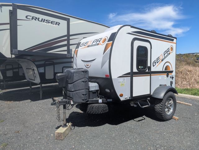 2021 Forest River Rockwood GeoPro Travel Trailer (M3014093) - Image 2