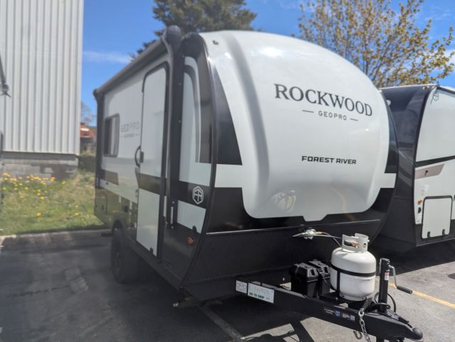 2026 Forest River Rockwood GeoPro LE Travel Trailer (T3041905)