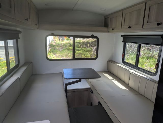 2026 Forest River Rockwood GeoPro LE Travel Trailer (T3041905) - Image 8