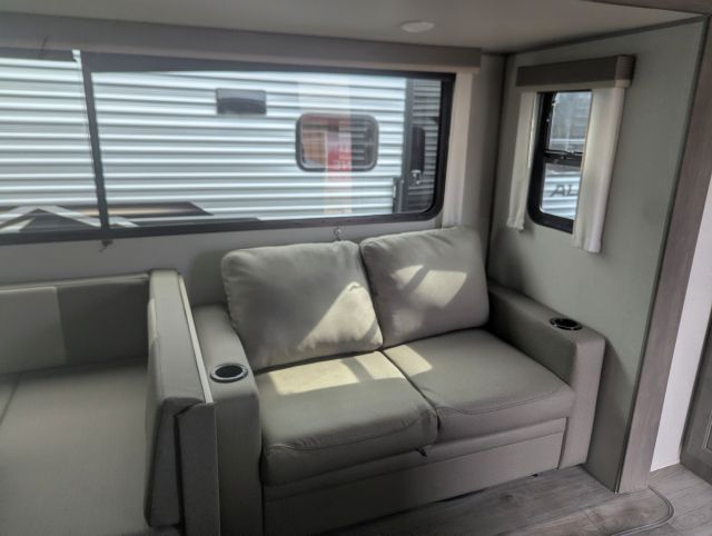 2026 Forest River Aurora Travel Trailer (TX037657) - Image 6