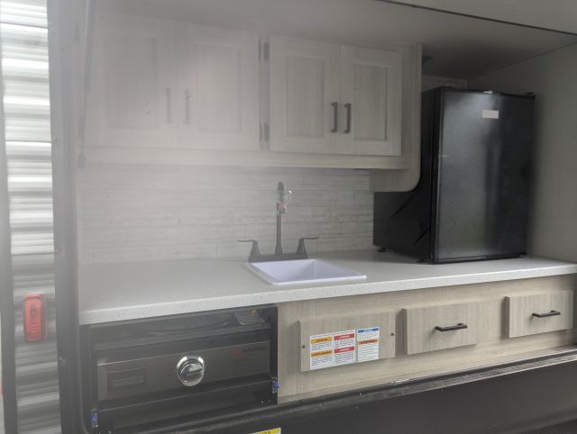 2026 Forest River Aurora Travel Trailer (TX037657) - Image 16