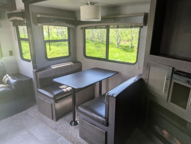 2019 Crossroads Cruiser Aire Fifth Wheel (K6320207) - Image 11